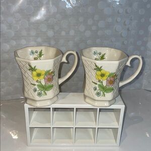Vintage Sadler England Spring Bouquet tea mugs (pair)